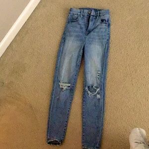 Stretchy American Eagle denim jeans!